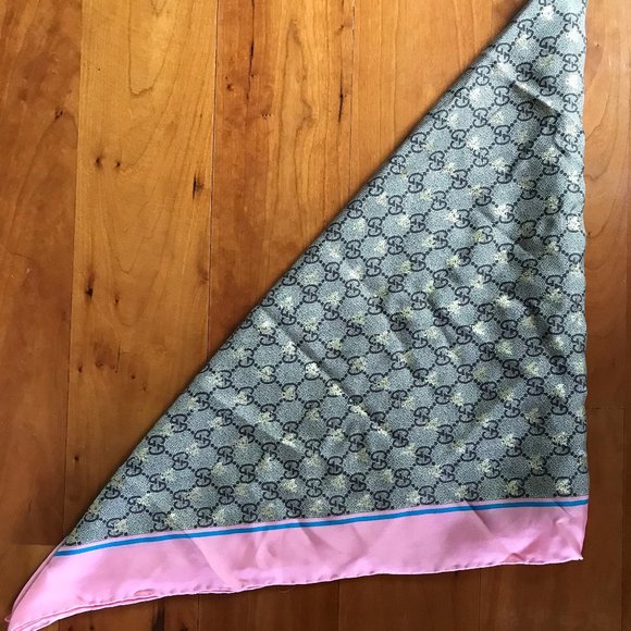 Gucci Scarf Bee GG Twill Silk Roseare/Sky Blue - Picture 5 of 5